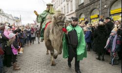 Orszak Trzech Króli w niemal wiosennej pogodzie