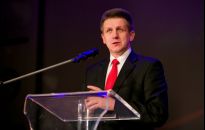 Jan Bury - Chce mówić o kompetencjach i procedurach zamiast 