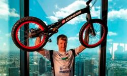 Krystian Herba w Australii pobił rekord Guinessa