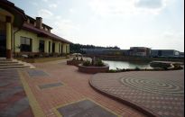 Otoczenie domu to nie tylko rośliny