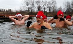 Ryszard Surmiak: Człowiek nie jest morsem, ale czasami bywa