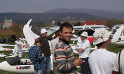 Najbardziej utytułowany pilot szybowcowy świata na spotkaniu w Krośnie