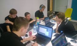 Studenci WSIiZ zwyciężyli ogólnopolski maraton Microsoft!