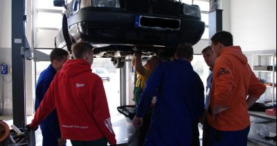 Bądź profesjonalistą - korzystaj ze szkoleń