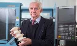 Ceramika z Boguchwały bardziej wytrzymała od stopów metalu