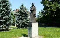 Czy Słowacki nie zasłużył na bardziej eksponowane miejsce w Rzeszowie?