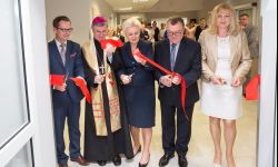 Przecięto wstęgę w Hospicjum dla Dzieci. Będzie więcej pomocy