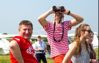 Piloci zawładnęli niebem nad Jasionką. Pokazy lotnicze przyciągnęły tłumy