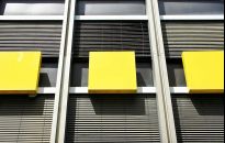 Rolety zewnętrzne, żaluzje fasadowe czy osłona typu screen 