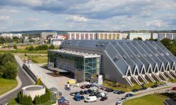 Nowe trybuny w hali na Podpromiu. Przybędzie 3000 nowych miejsc