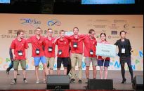 Srebro i wyróżnienie dla rzeszowskich młodych matematyków