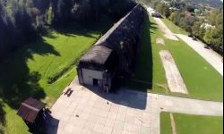 Schron kolejowy w Stępinie. Tu Hitler spotkał się z Mussolinim