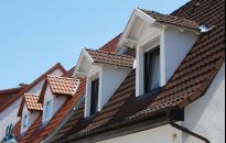 Montaż stolarki okiennej tylko według instrukcji. To gwarantuje trwałość