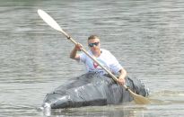 Całą Wisłę pokonał zrobionym przez siebie kajakiem