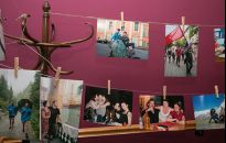 Wielka sztuka z małej sceny. Ceremonie pamięci Przedmieścia