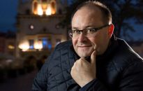 W Sztokholmie miałem prestiż, w Rzeszowie czuję się potrzebny!