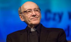 Ks. Heller: Wszechświat nie mógłby funkcjonować bez przypadków