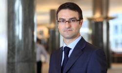 Tomasz Poręba na 3. miejscu wśród polskich europosłów