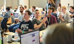 Zwycięzca hackathonu otrzymał szansę na mln zł dotacji za aplikację biznesową