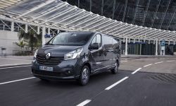 Trafic SpaceClass: nowy mobilny salon Renault
