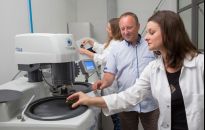 Specjalistyczne badania na nowoczesnym sprzęcie w laboratorium w Jasionce 