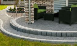 Krawężniki i obrzeża trawnikowe - ważny element nawierzchni brukowej