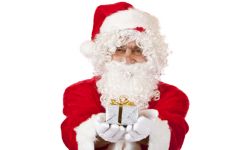 Święty Mikołaj na lotnisku w Jasionce