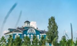 Szaro nie znaczy nudno- czyli wybieramy kolor elewacji