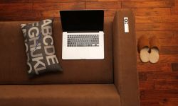 Renowacja drewnianej podłogi