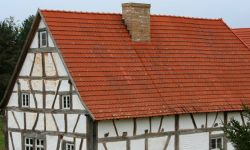 Elastyczne podejście do dachu - kit dekarski