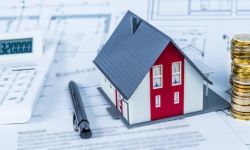 Sprzedaż gruntu z budynkiem nie podlega zwolnieniu z VAT