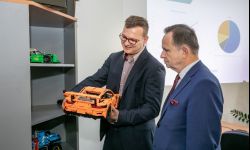 Samorząd województwa zainwestował miliony, ale Aeropolis robi wrażenie