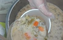 Pomaganie przez gotowanie. Darmowa zupa w Rzeszowie