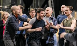 "Mistrz i Małgorzata". Cezary Iber szykuje w Siemaszkowej arcydzieło