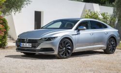 Volkswagen Arteon wybrany najlepszym autem klasy średniej w Polsce
