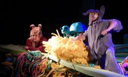 Teatr Maska zaprasza na nowy spektakl. "Wystarczy być" - o przyjaźni