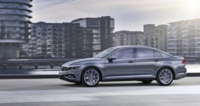 Nowy Passat i elektryczny SUV ID. CROZZ - nowości Volkswagena podczas Poznań Motor Show 2019