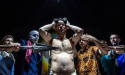 Iber sypie magią teatru. Jego "Mistrz i Małgorzata" lśni duchem Bułhakowa