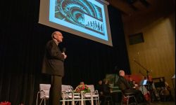 Prof. Heller: Coś poza czasem i bezwarunkowego jest w człowieku i Kosmosie