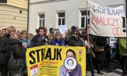 Światełko dla nauczycieli w środę w Rzeszowie