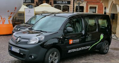 Dwa elektryczne Renault trafiły do rzeszowskiego Urzędu Miasta