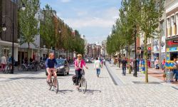 Przestrzeń w mieście jest dla ludzi, nie dla samochodów!