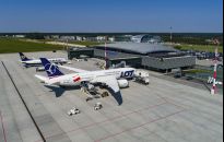 Więcej  lotów z Rzeszowa do Warszawy