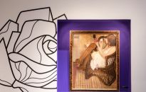 W otoczeniu róż młodopolska femme fatale w Galerii Karpińskiego