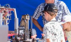 Nauka latania na Podkarpackim Festiwalu Nauki