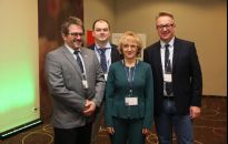 Operacje pokazowe i wykłady ekspertów podczas konferencji ortopedów w Rzeszowie