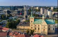 50 osób w kościele w Wielką Niedzielę? Parafie zapraszają na transmisje 