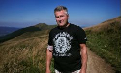 Lutek, co miał szałas na połoninie. Książka o Lutku Pińczuku