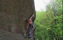 Czarnorzeckie skałki z bezpiecznymi trasami wspinaczkowymi