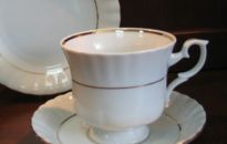 Stłuczona filiżanka, zaginiony widelec